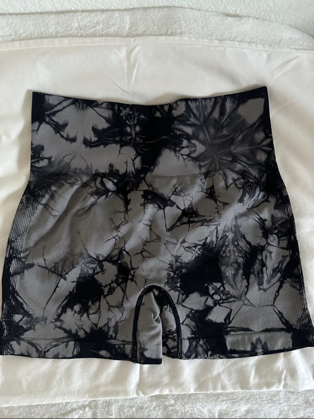 Black and Gray Tie-Dye Seamless Bike Shorts